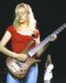Carrie Melbourne, la guapa bajista de la gira Then & Now (0) Comentarios