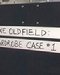 Mike Oldfield's Wardrobe Case (0) Comentarios